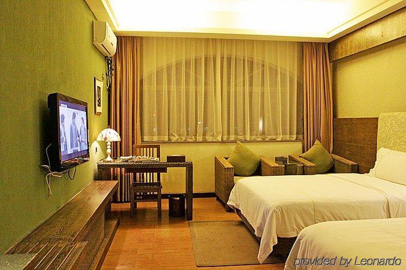 Forest City Resort Hotel Хайкоу Экстерьер фото